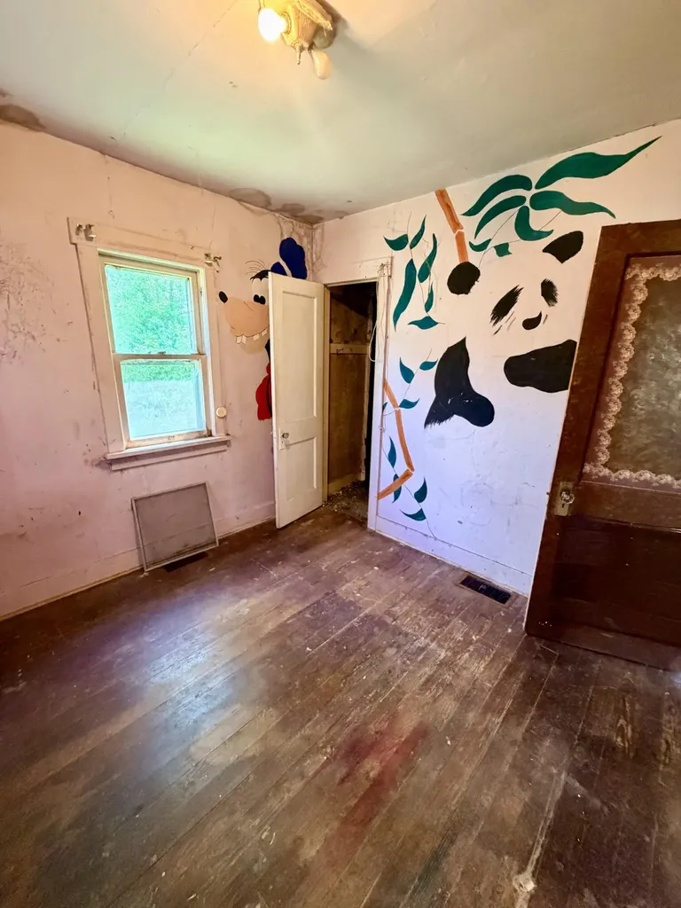 1200 S Green Acres Street Leoni Township MI 49201