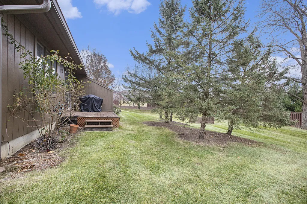 548 Park Place Saline City MI 48176