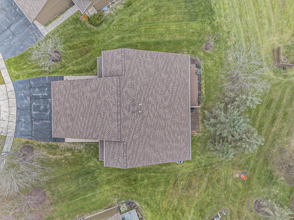 548 Park Place Saline City MI 48176