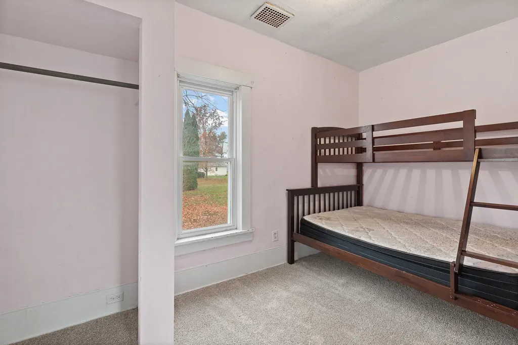 502 Beagle Road Blissfield Village MI 49228