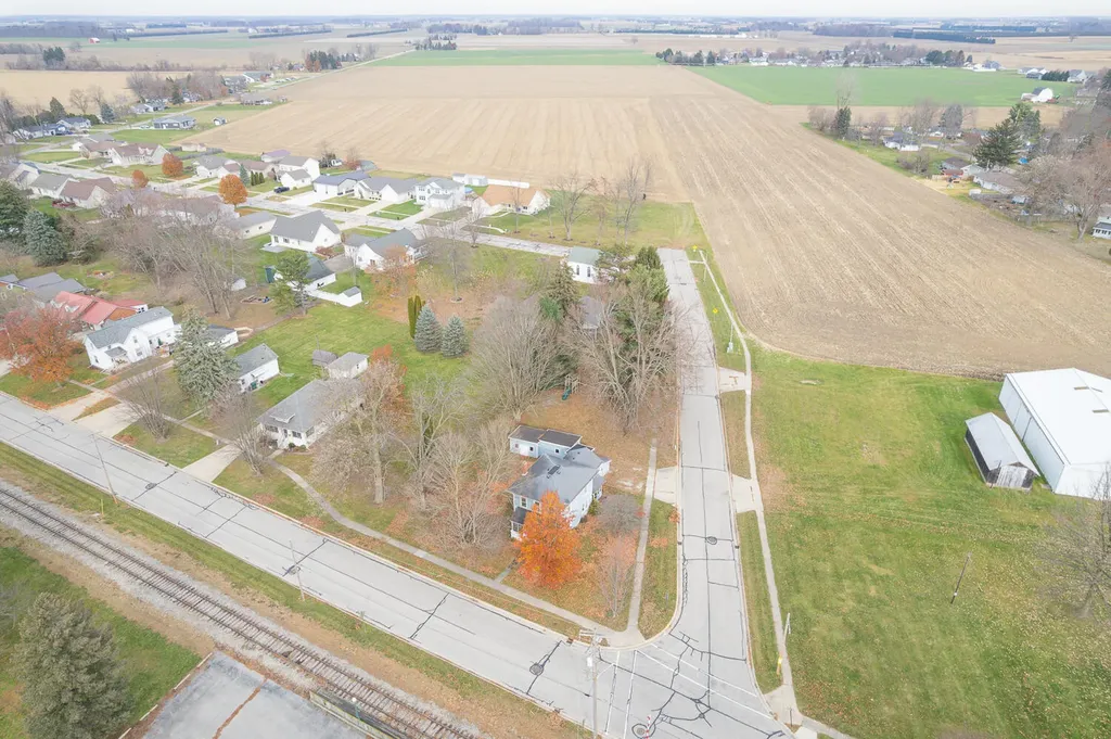 502 Beagle Road Blissfield Village MI 49228