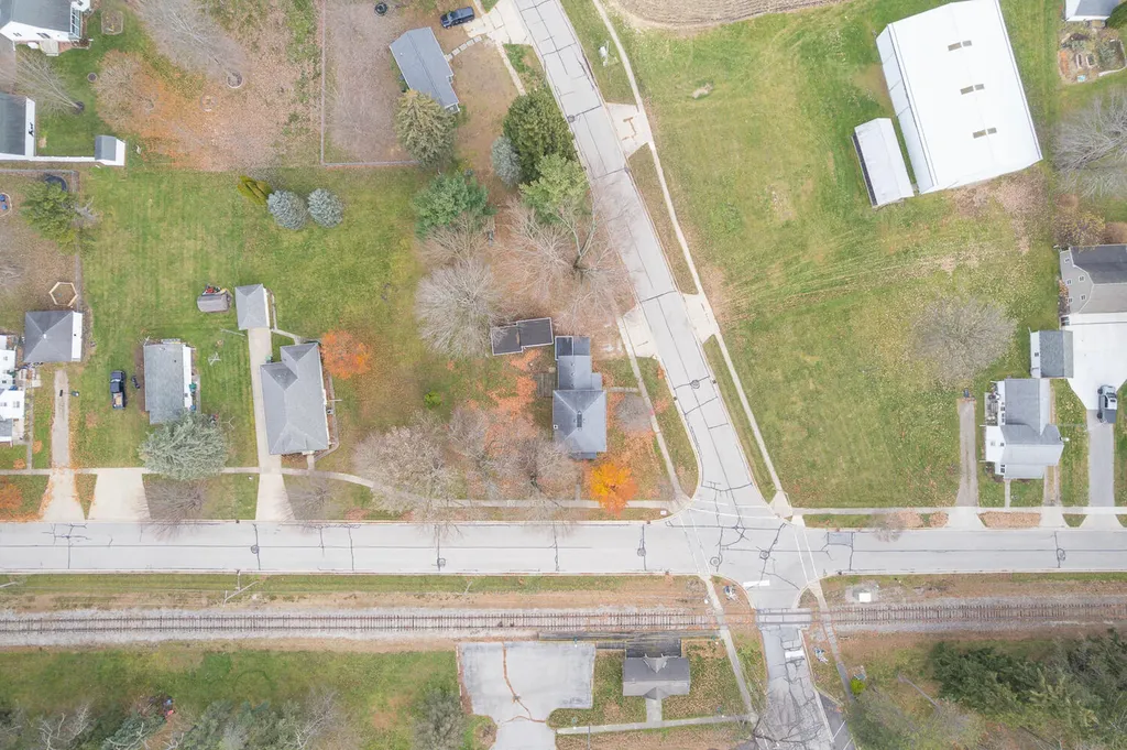 502 Beagle Road Blissfield Village MI 49228
