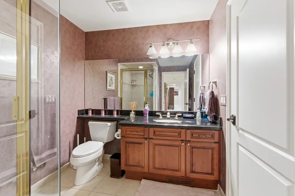 5520 Whitehall Boulevard Oakland Charter Township MI 48306