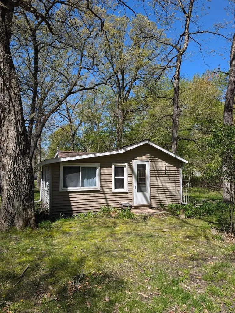 216 Portage Lake Road Waterloo Township MI 49259