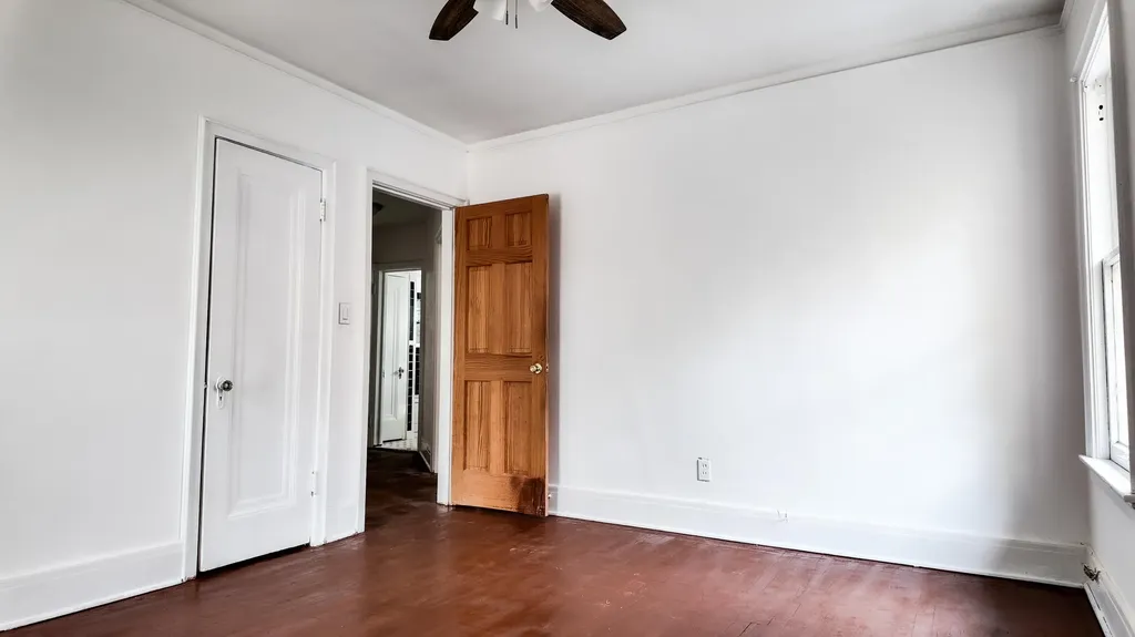 18968 Pennington Drive Detroit City MI 48221