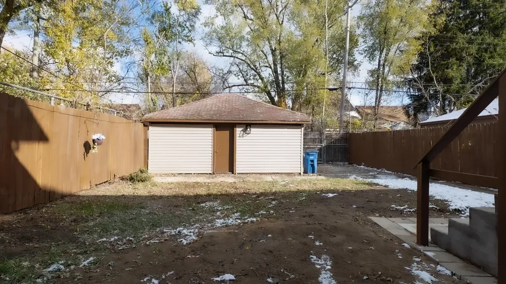 18968 Pennington Drive Detroit City MI 48221