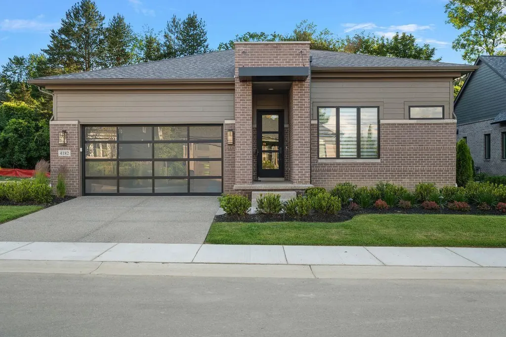 4182 Prescott Park Circle West Bloomfield Charter Township MI 48323
