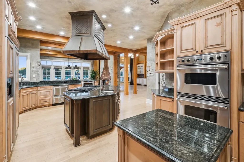 4349 Island View Drive Fenton Charter Township MI 48430