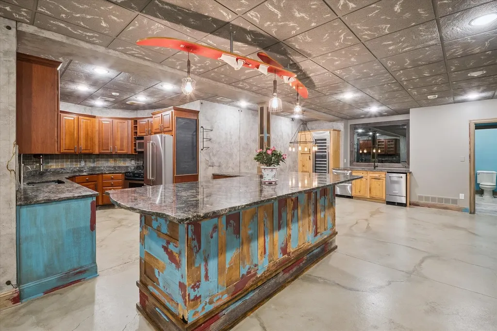 4349 Island View Drive Fenton Charter Township MI 48430