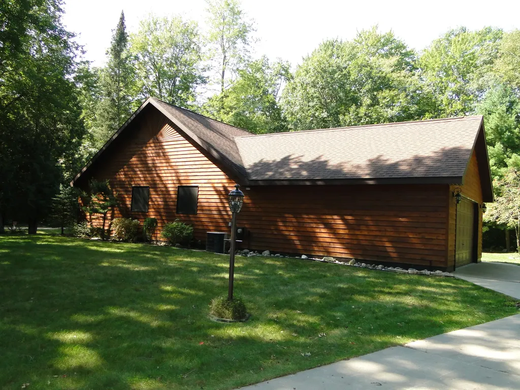 4873 Birchwood Trail Oscoda Charter Township MI 48750