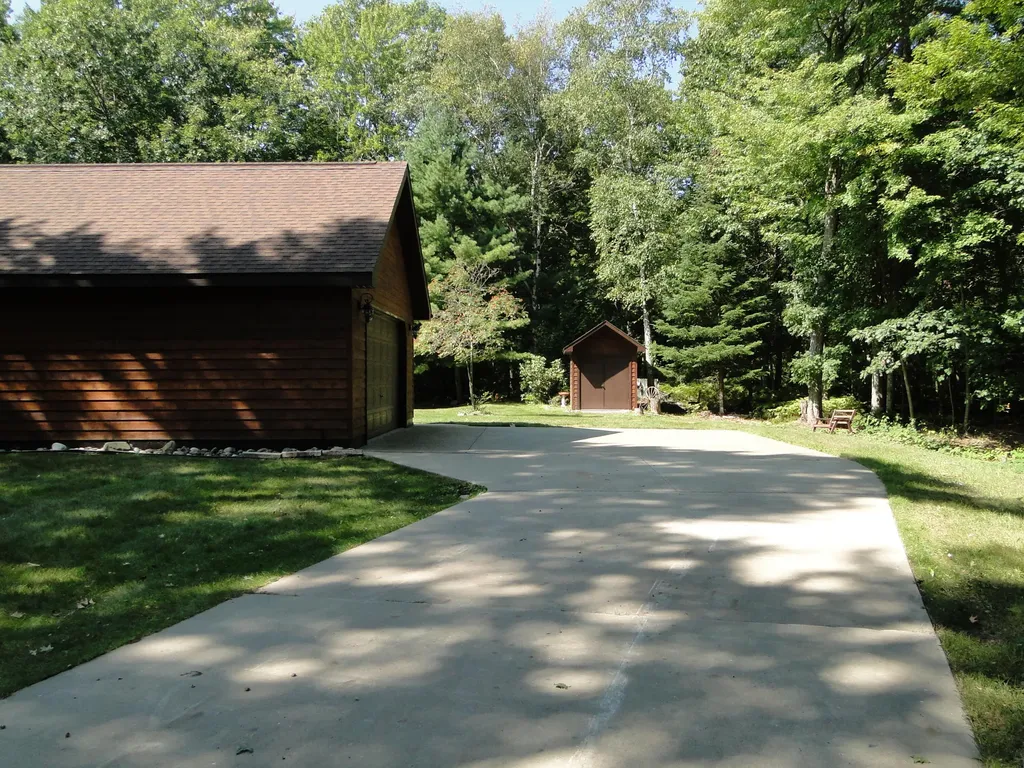 4873 Birchwood Trail Oscoda Charter Township MI 48750
