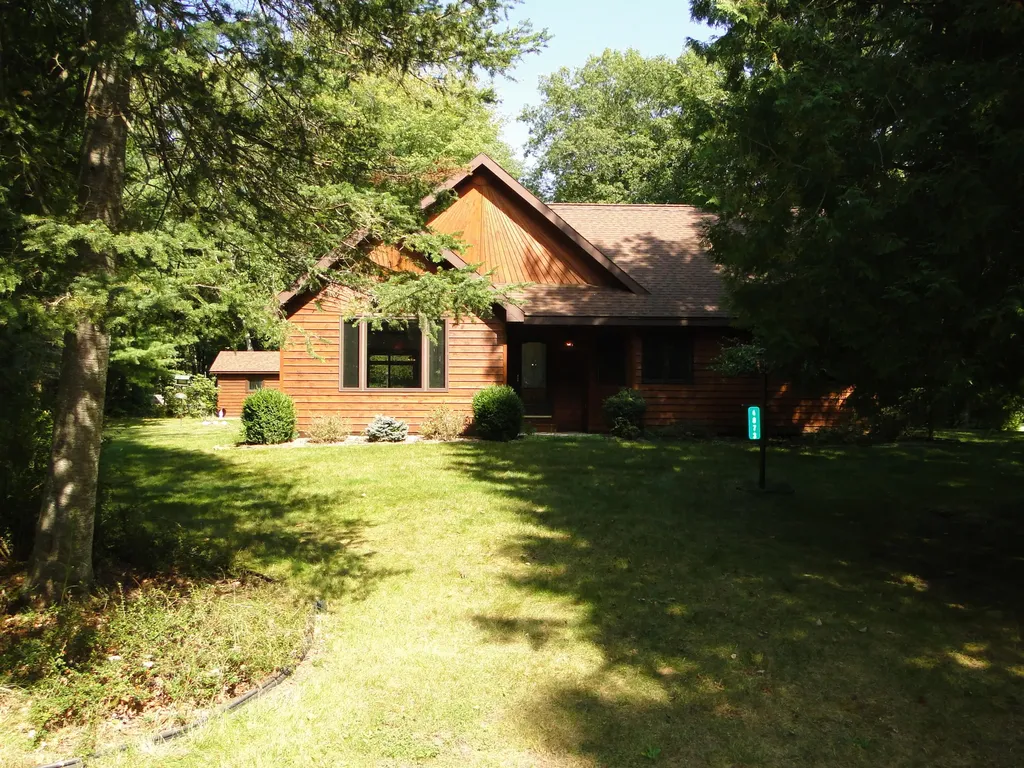 4873 Birchwood Trail Oscoda Charter Township MI 48750