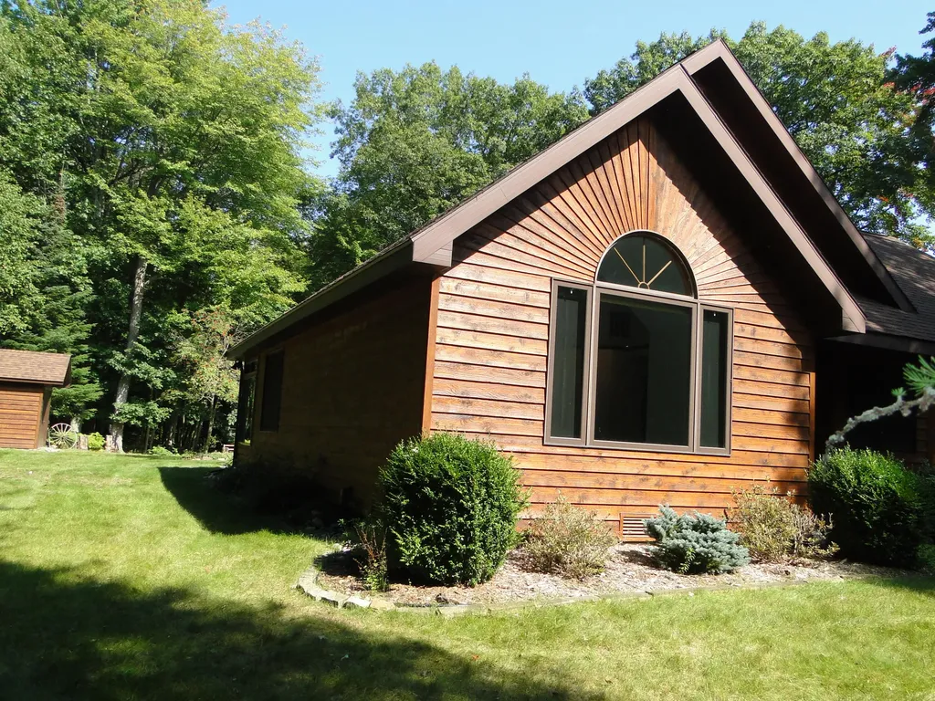 4873 Birchwood Trail Oscoda Charter Township MI 48750