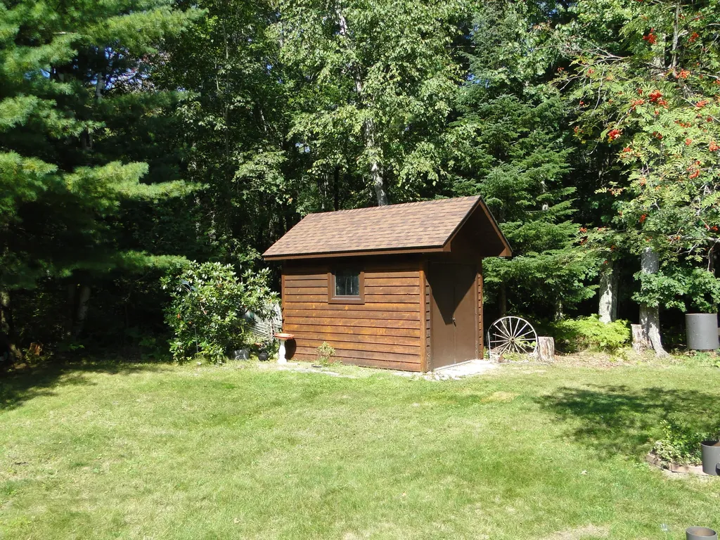 4873 Birchwood Trail Oscoda Charter Township MI 48750