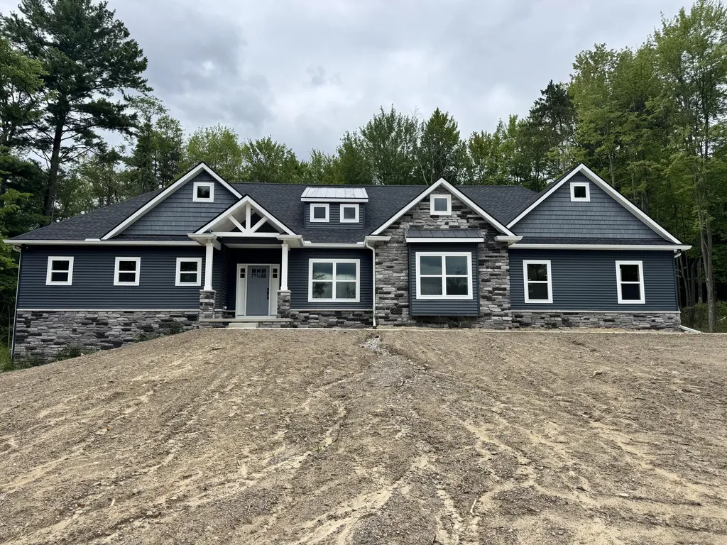 9931 White Tail Drive York Charter Township MI 48176