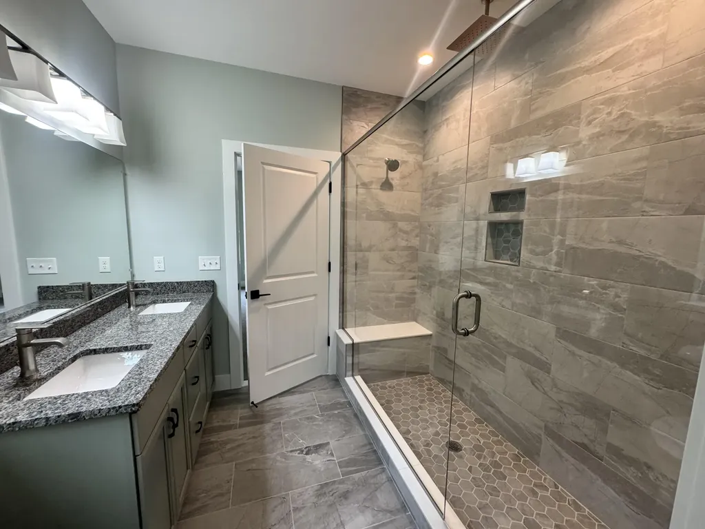 9931 White Tail Drive York Charter Township MI 48176