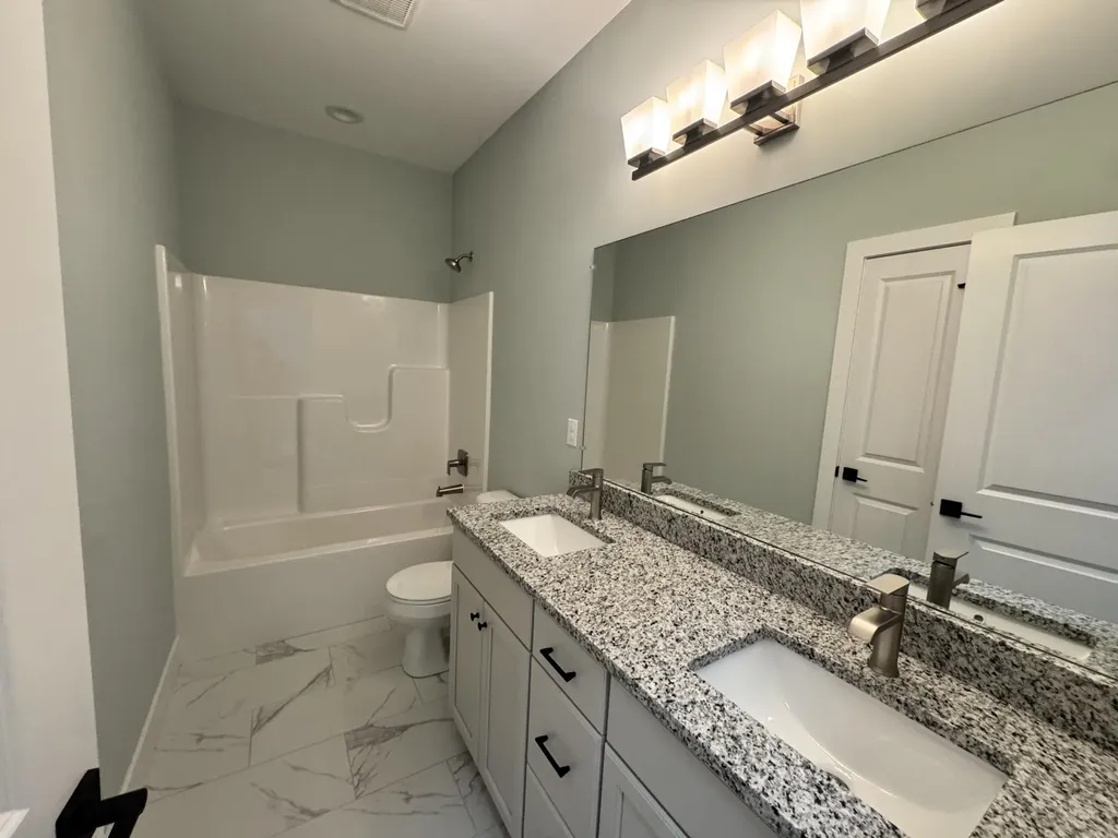 9931 White Tail Drive York Charter Township MI 48176