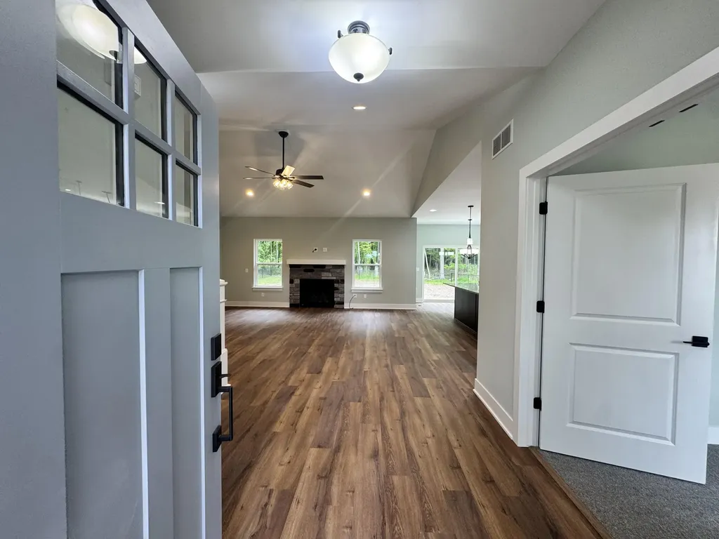 9931 White Tail Drive York Charter Township MI 48176