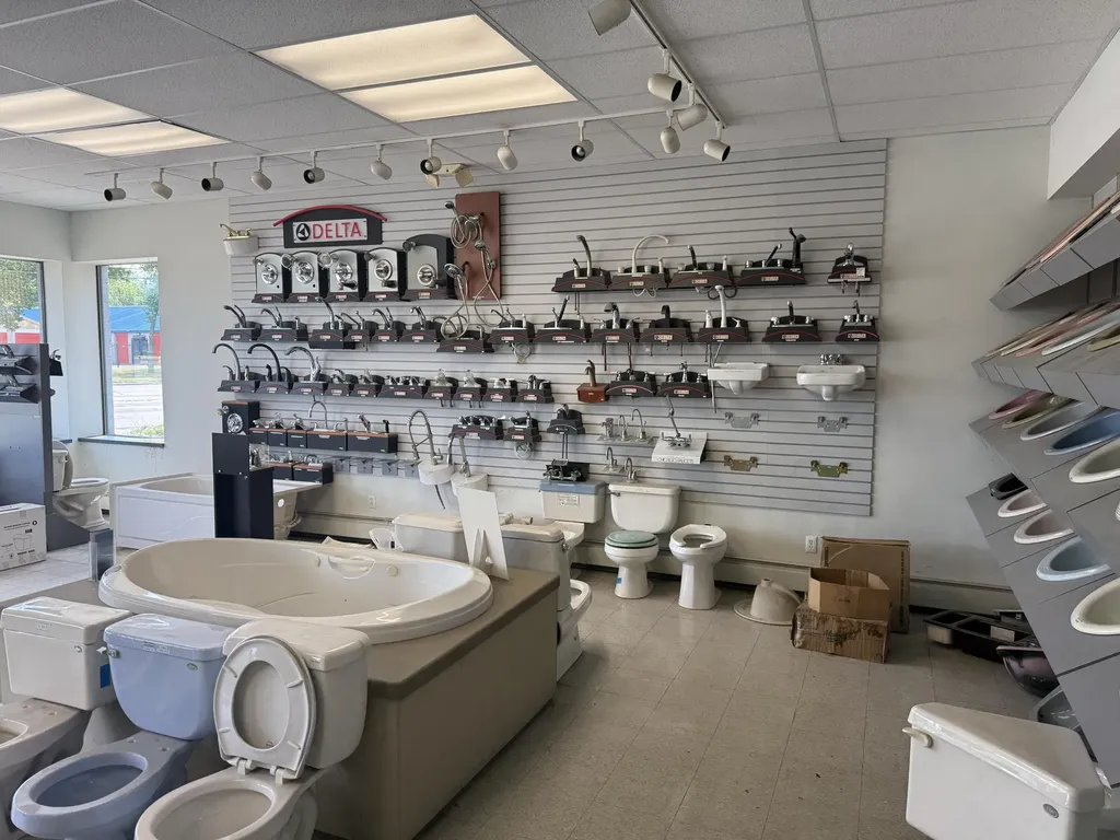 24155 Groesbeck Highway Warren City MI 48089