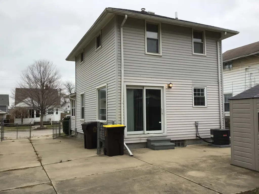 214 Detroit Street Trenton City MI 48183