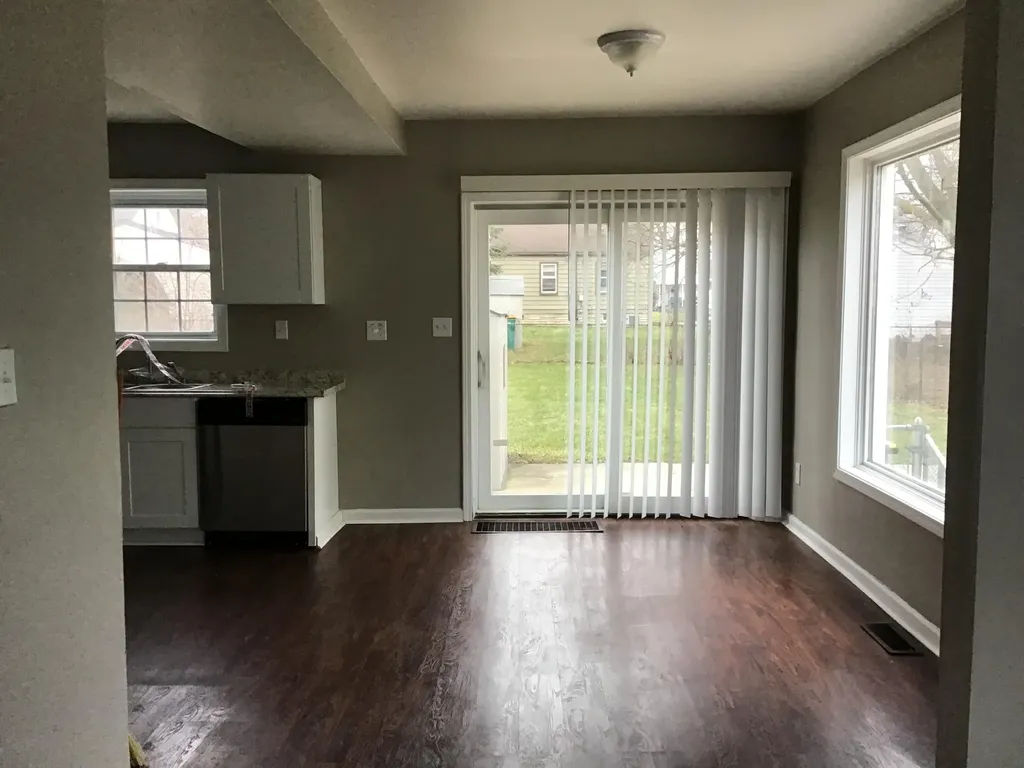 214 Detroit Street Trenton City MI 48183