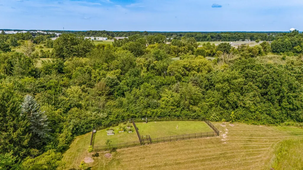 7142 Black Cherry Lane Pittsfield Charter Township MI 48176
