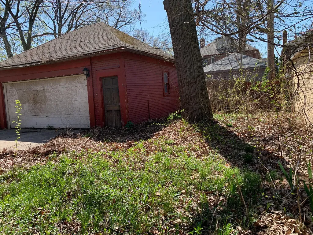 17593 Monica Street Detroit City MI 48221