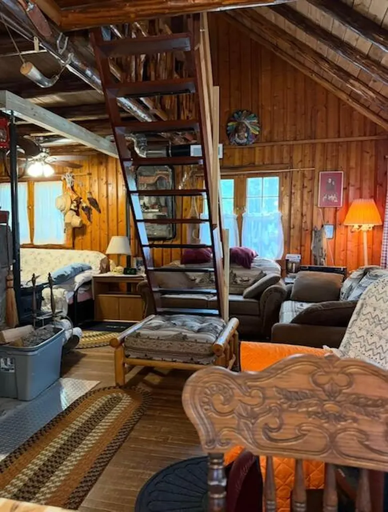 2106 Baynes Oscoda Charter Township MI 48750