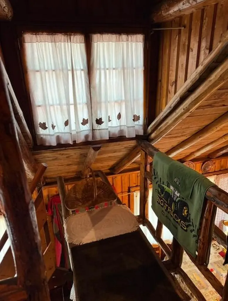 2106 Baynes Oscoda Charter Township MI 48750