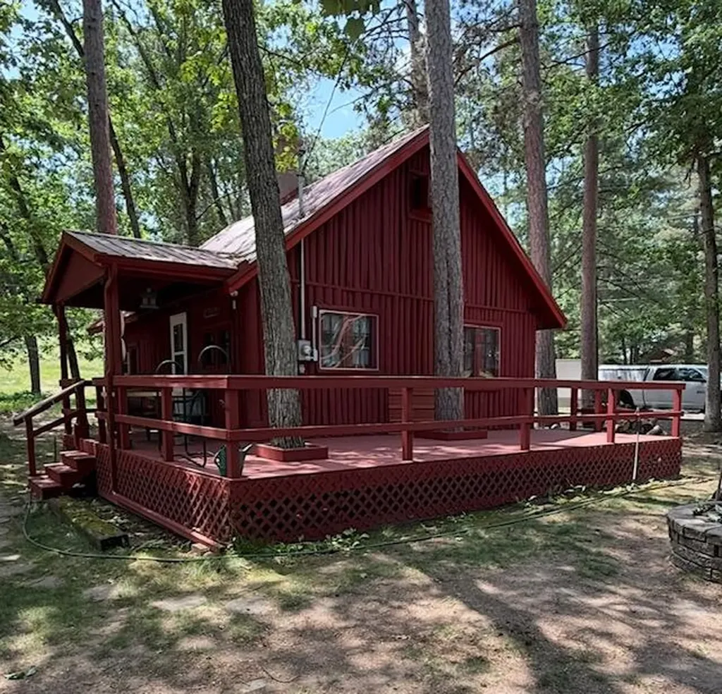 2106 Baynes Oscoda Charter Township MI 48750