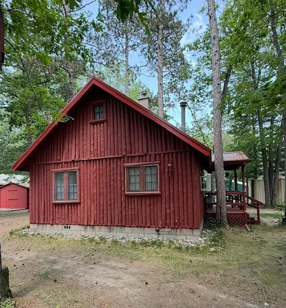 2106 Baynes Oscoda Charter Township MI 48750