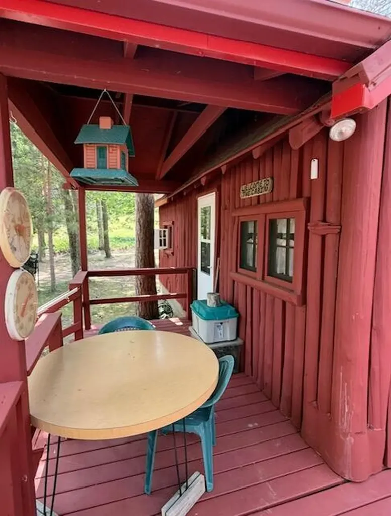 2106 Baynes Oscoda Charter Township MI 48750