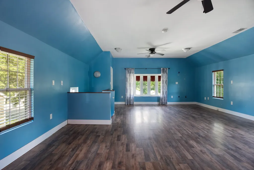 1118 E Alcott Street Kalamazoo City MI 49001