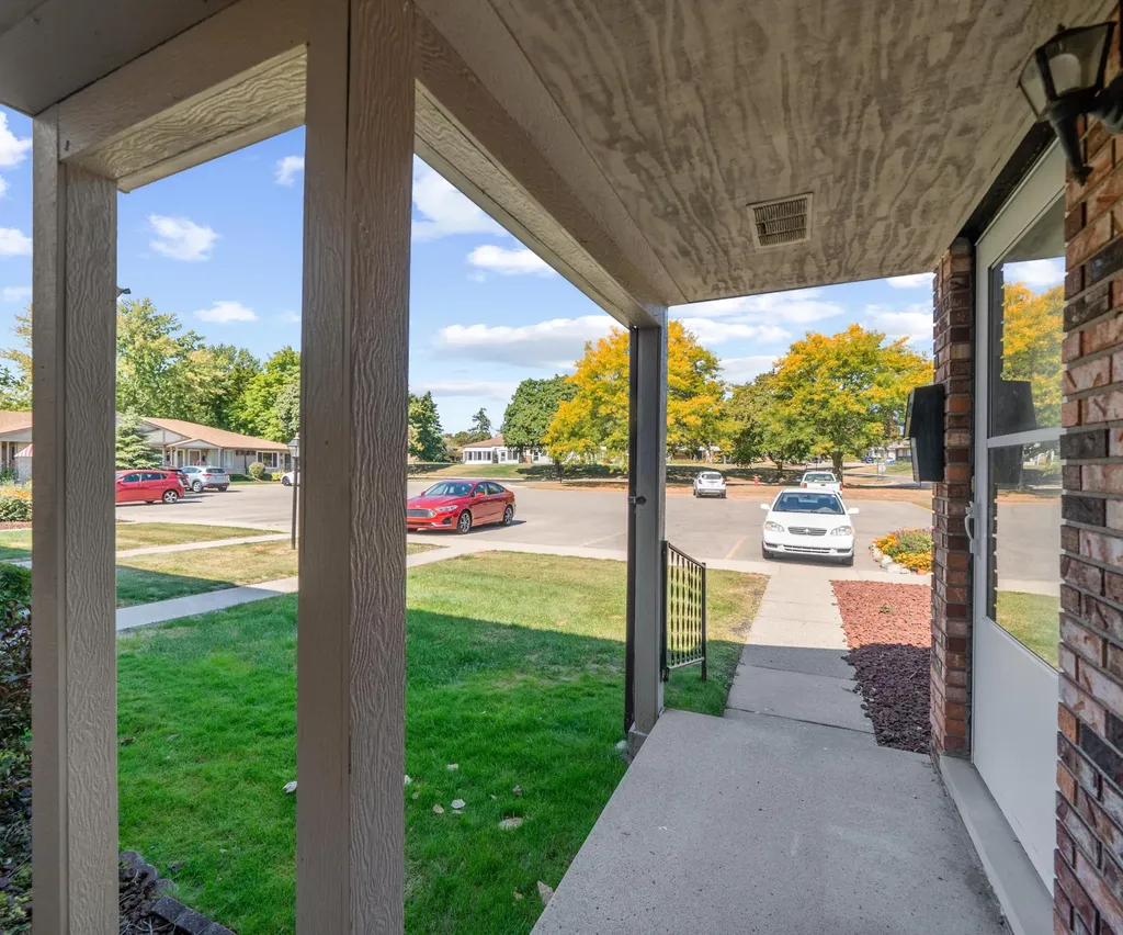 61119 Heritage Boulevard South Lyon City MI 48178
