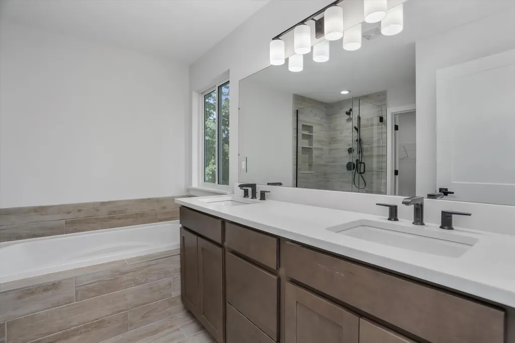 359 Amelia Circle South Lyon City MI 48178
