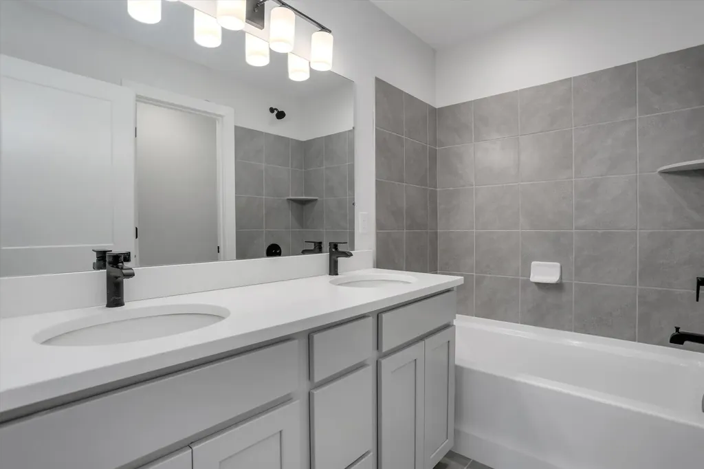 359 Amelia Circle South Lyon City MI 48178