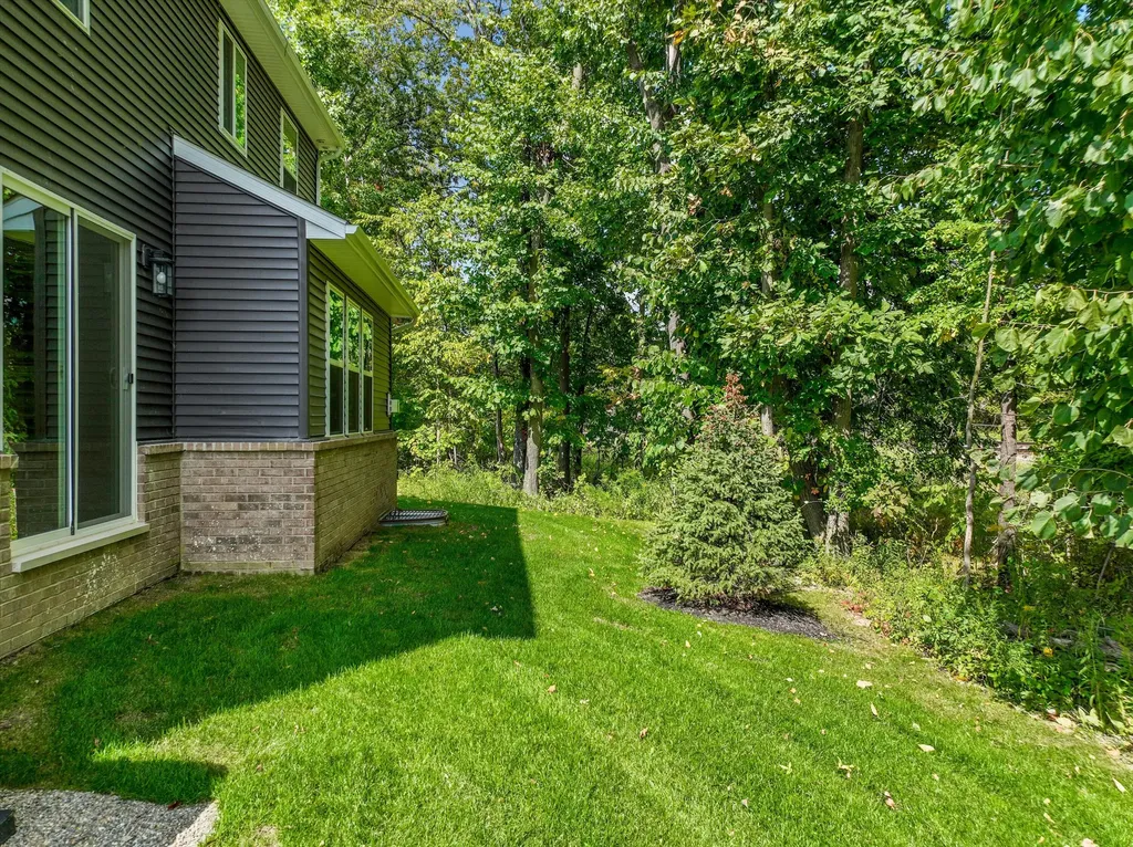 359 Amelia Circle South Lyon City MI 48178
