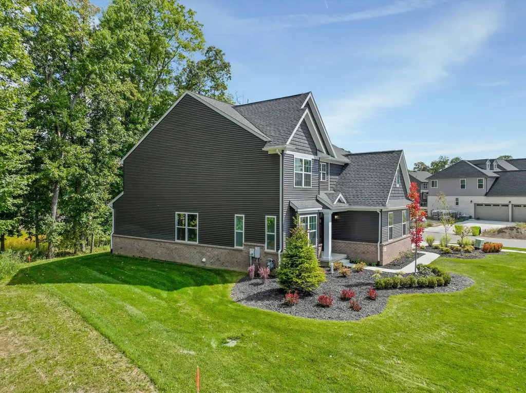 359 Amelia Circle South Lyon City MI 48178