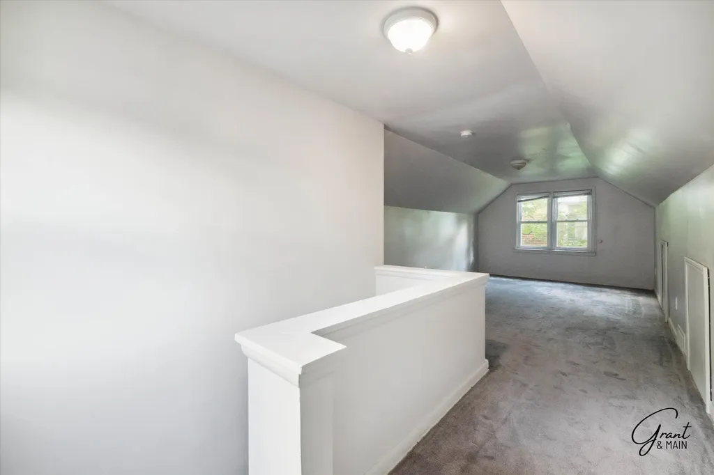 19401 Grandview Street Detroit City MI 48219
