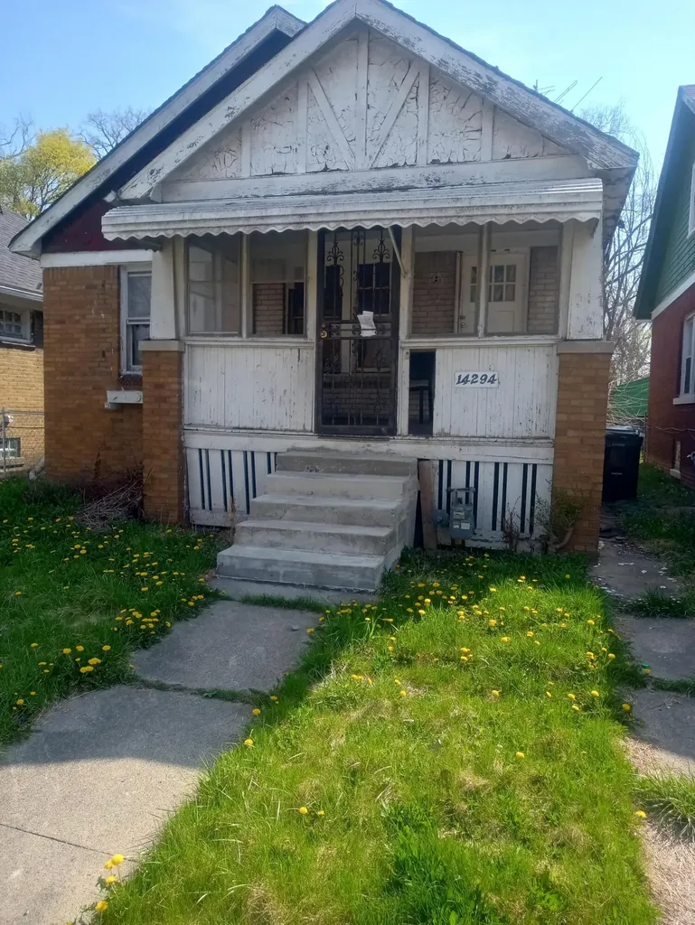 14294 Roselawn Detroit City MI 48238