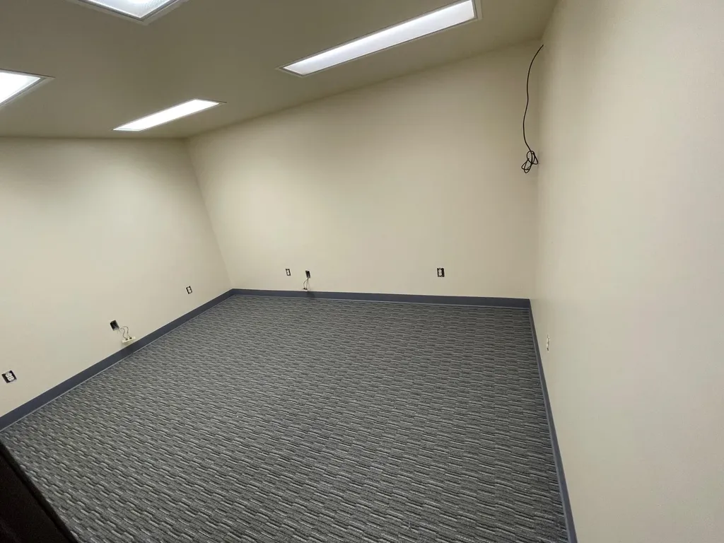 59 Ecorse Road Ypsilanti City MI 48198