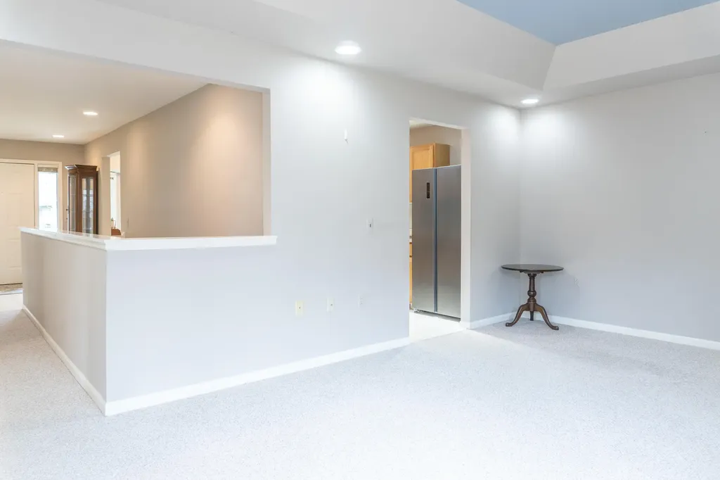 21329 Mulberry Court Farmington City MI 48336