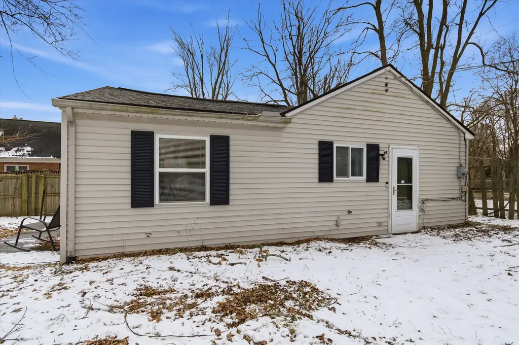 59 Johnson Street Ypsilanti Charter Township MI 48198