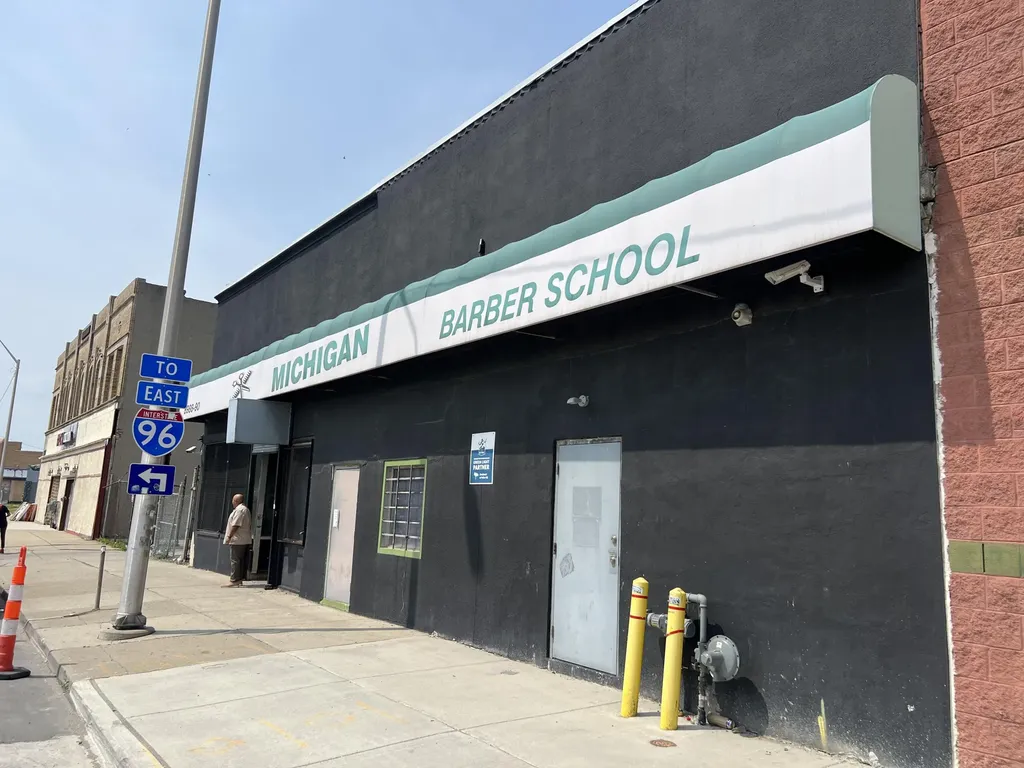 8990 Grand River Avenue Detroit City MI 48204