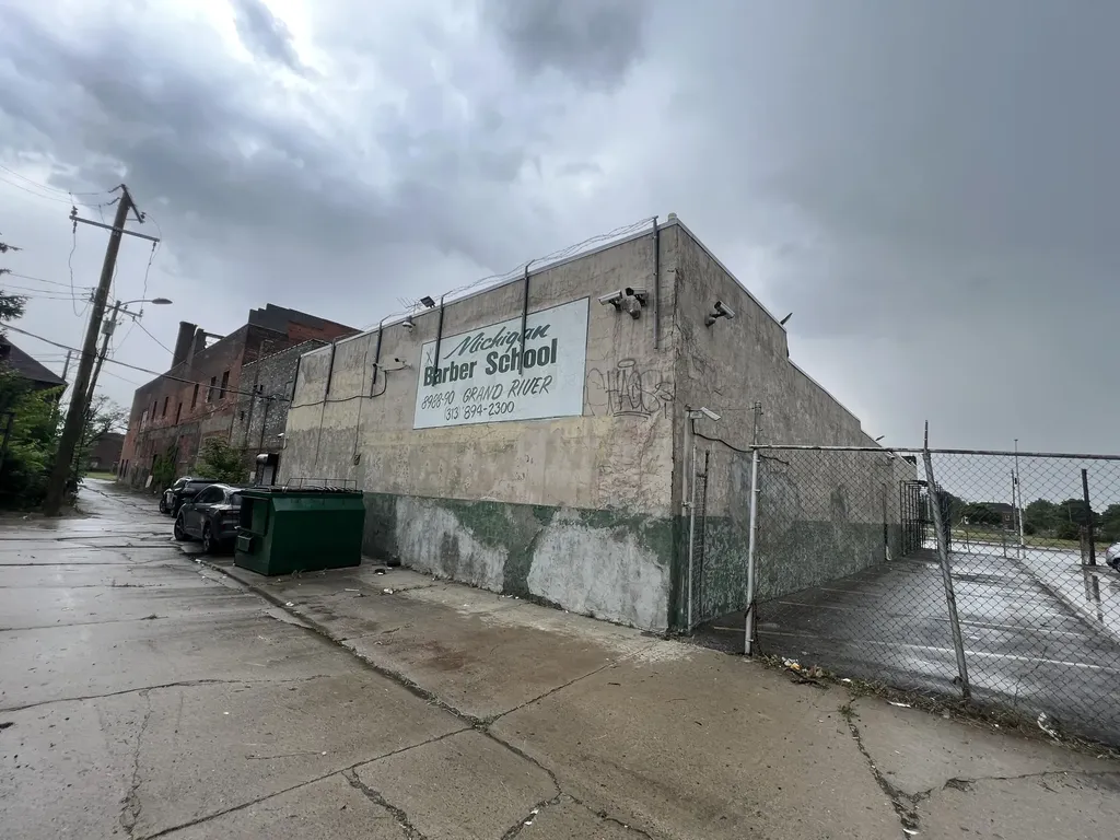 8990 Grand River Avenue Detroit City MI 48204