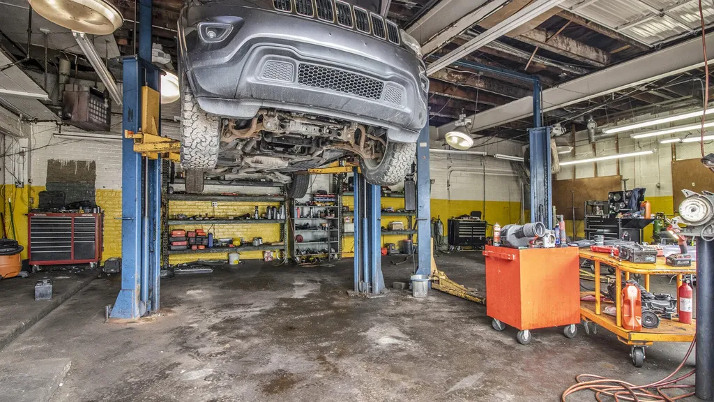 11920 W Grand River Avenue Detroit City MI 48204