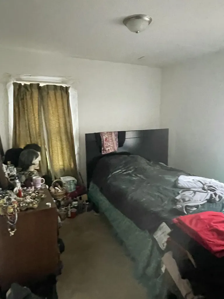 19730 Trinity Street Detroit City MI 48219