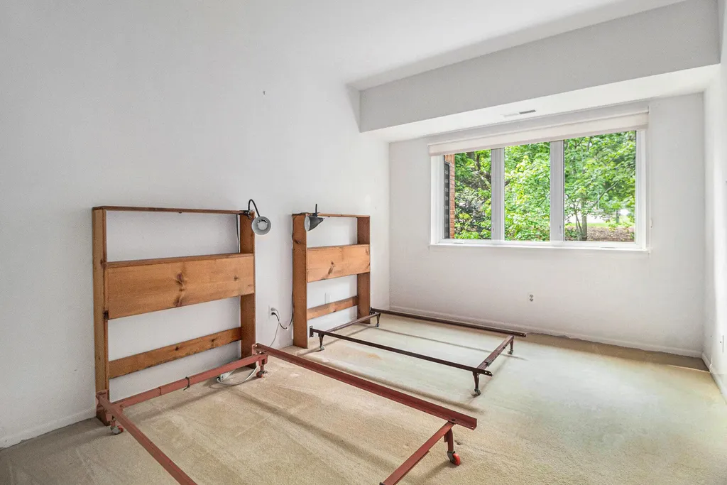 2115 Nature Cove Court Ann Arbor City MI 48104