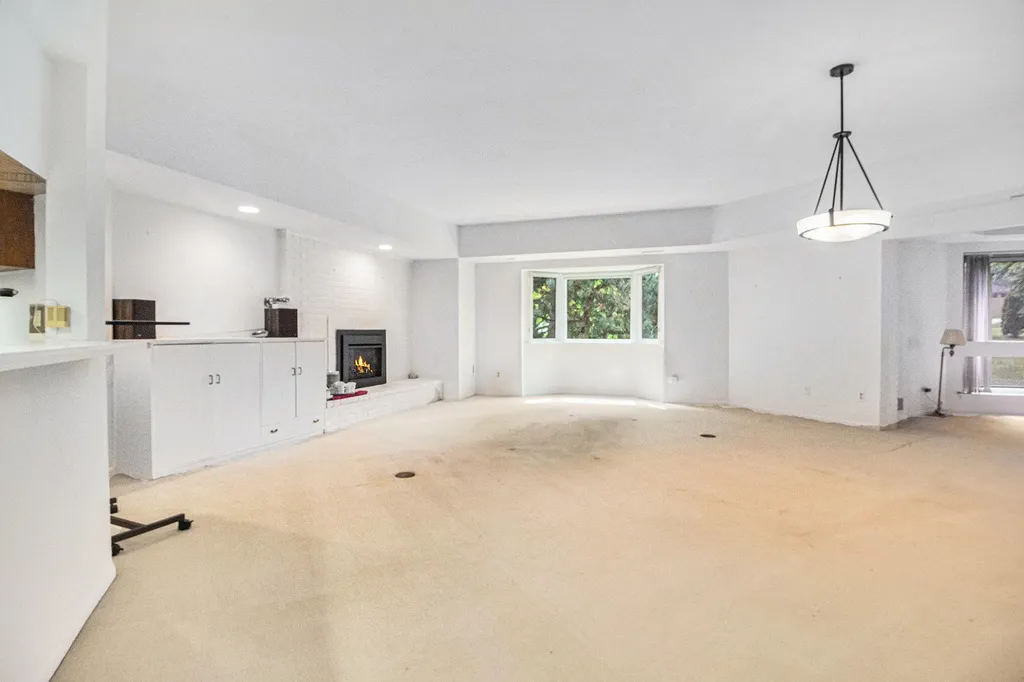 2115 Nature Cove Court Ann Arbor City MI 48104