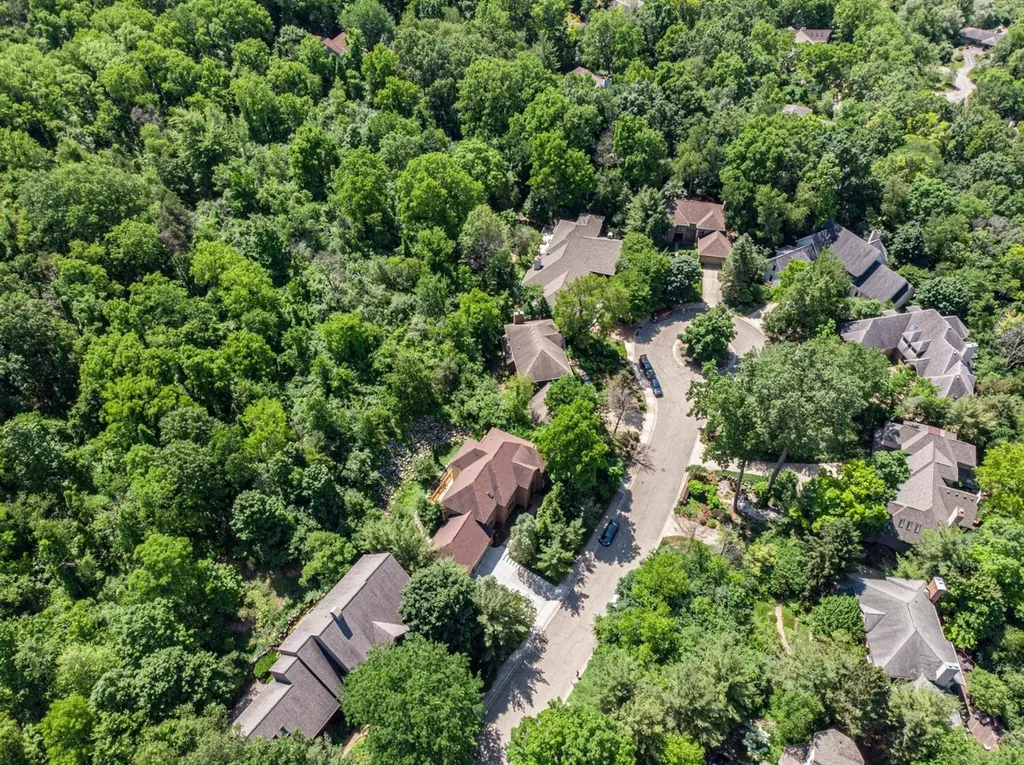 588 Green Road Ann Arbor City MI 48105